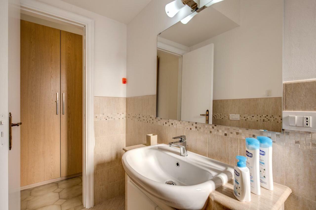 Casa Di Luca _ 3 Bdr Apartment Roma Exterior foto